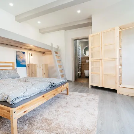 Two Wings דירה *